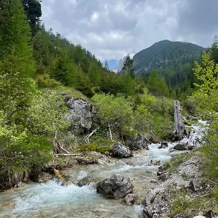 Gruener Niederthai